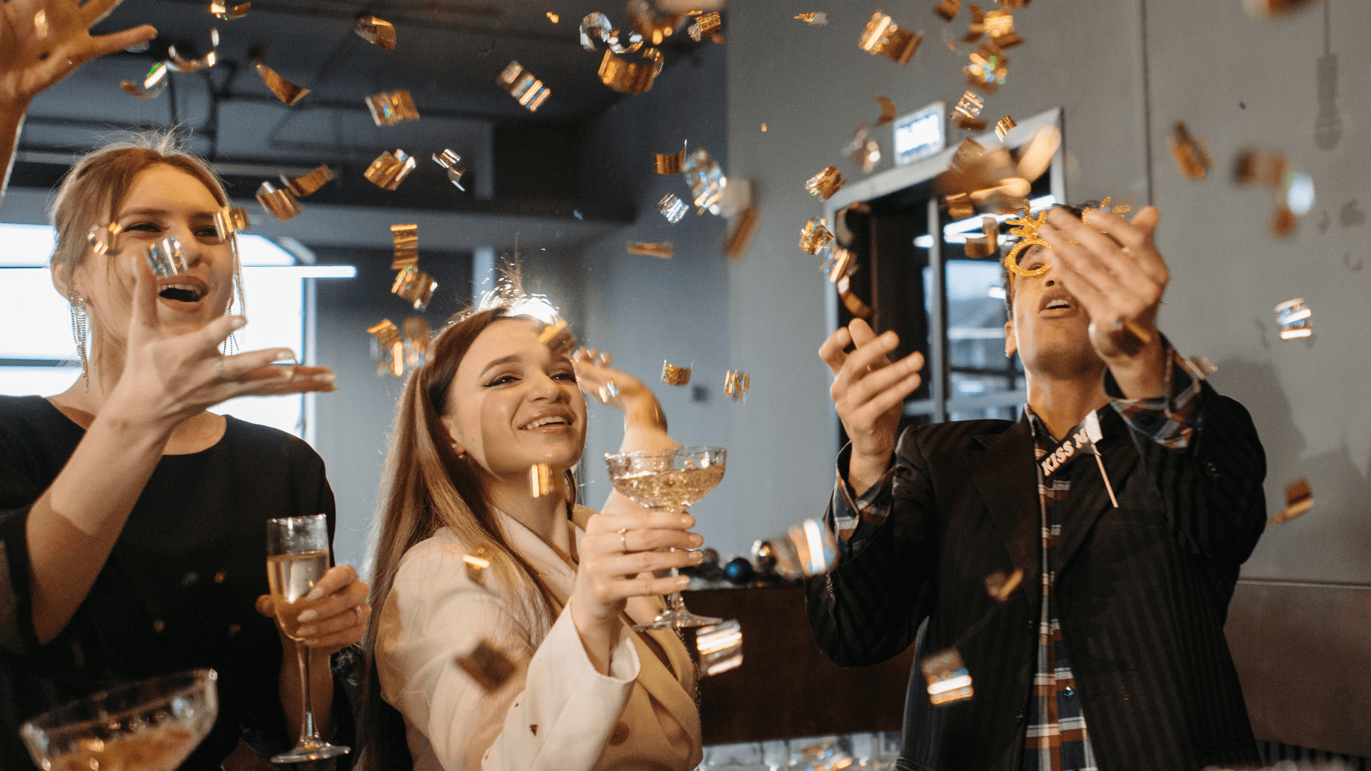 How to Give Employees a Holiday Break Without Losing Productivity